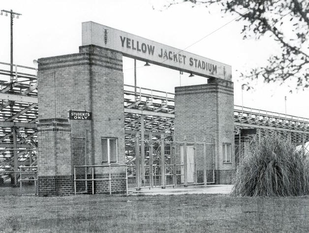 pa-YellowJacketStadium.jpg